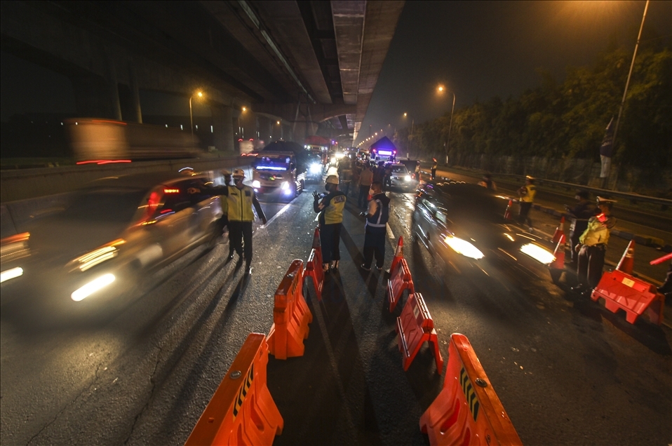 Indonesia resmi larang perjalanan mudik untuk mengekang penularan Covid-19