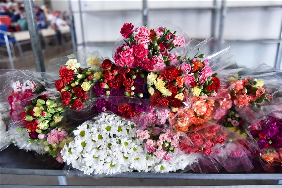 Turquie : les marchés de fleurs prêts pour la Fête des Mères