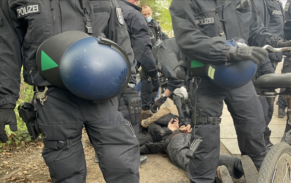 German government's Covid-19 policies protested in Berlin