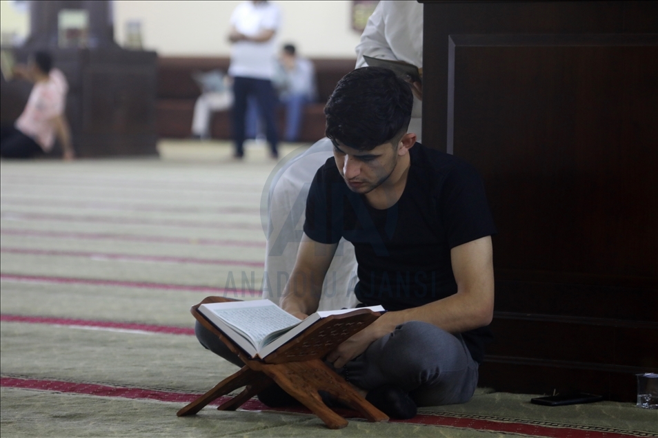هەولێر .. بەرز راگرتنی شەوی قەدر