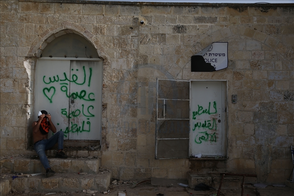زخمی شدن بیش از 215 فلسطینی در تنش‌های امروز در بیت‌المقدس