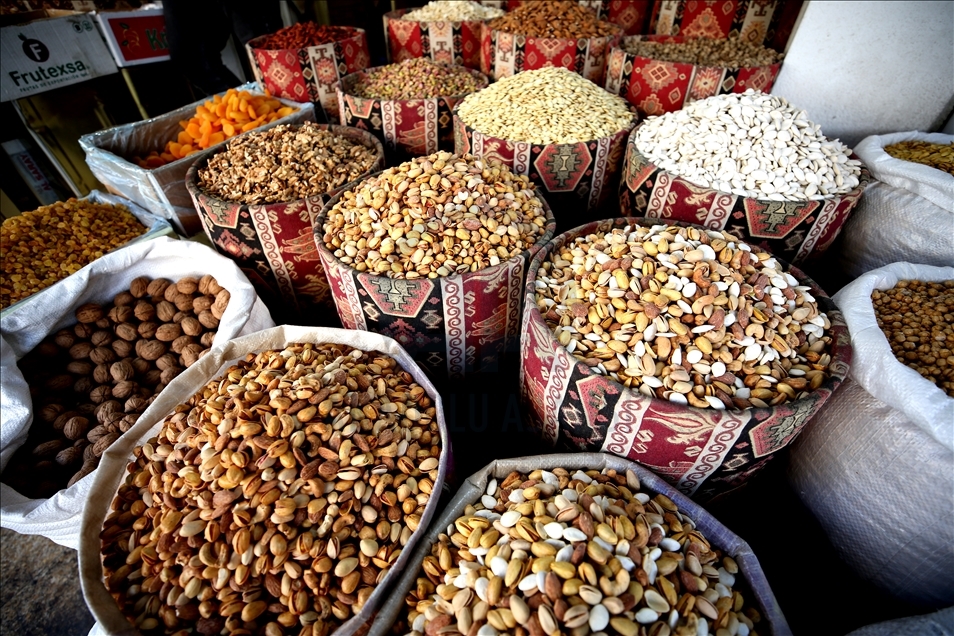 كۆرۆنا و قهیرانی دارایی رهونهقی جهژنیان نههێشت