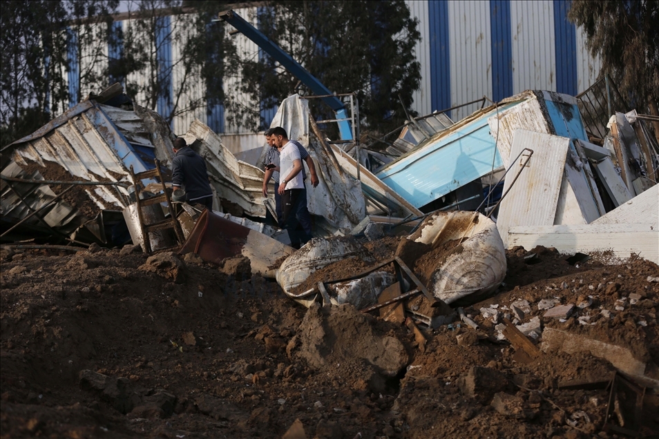 İsrail'in Gazze'ye hava saldırısı