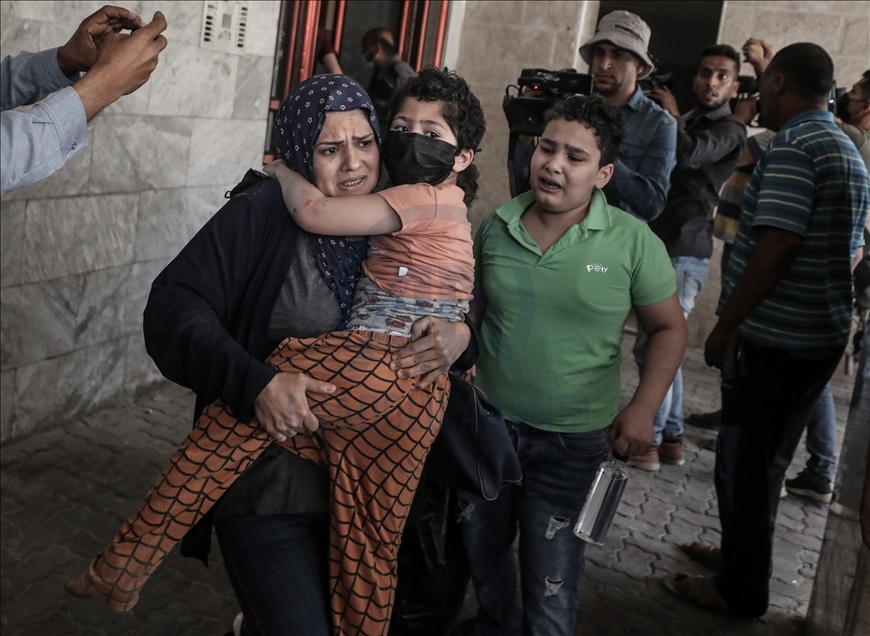 Israël bombarde nombreux endroits à Gaza sous blocus
