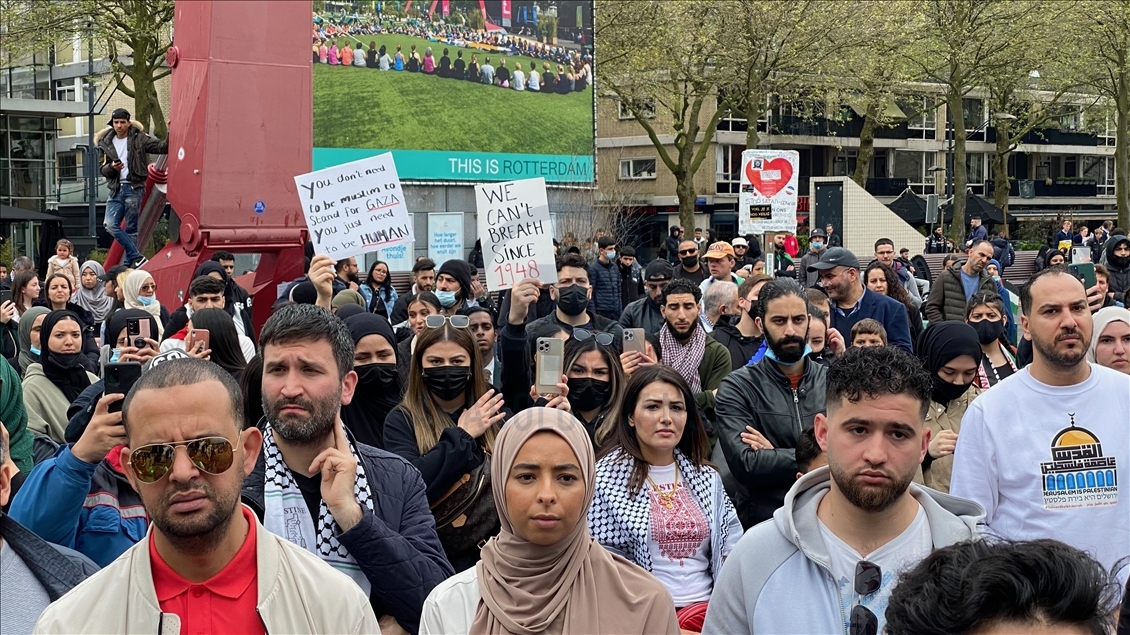 Hollanda'da İsrail’in Filistinlilere yönelik saldırıları protesto edildi