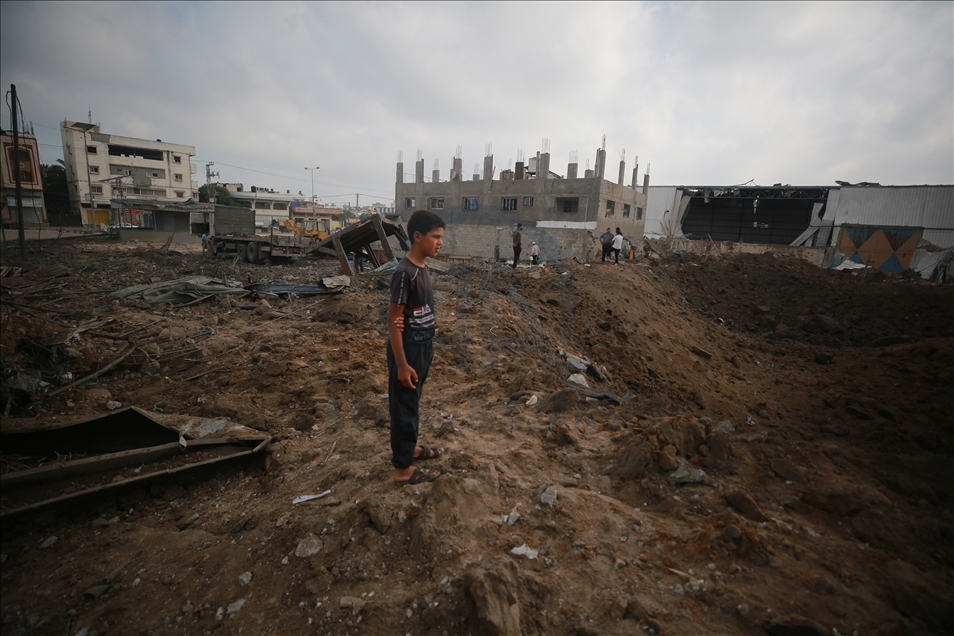 İsrail'in Gazze'ye hava saldırısı