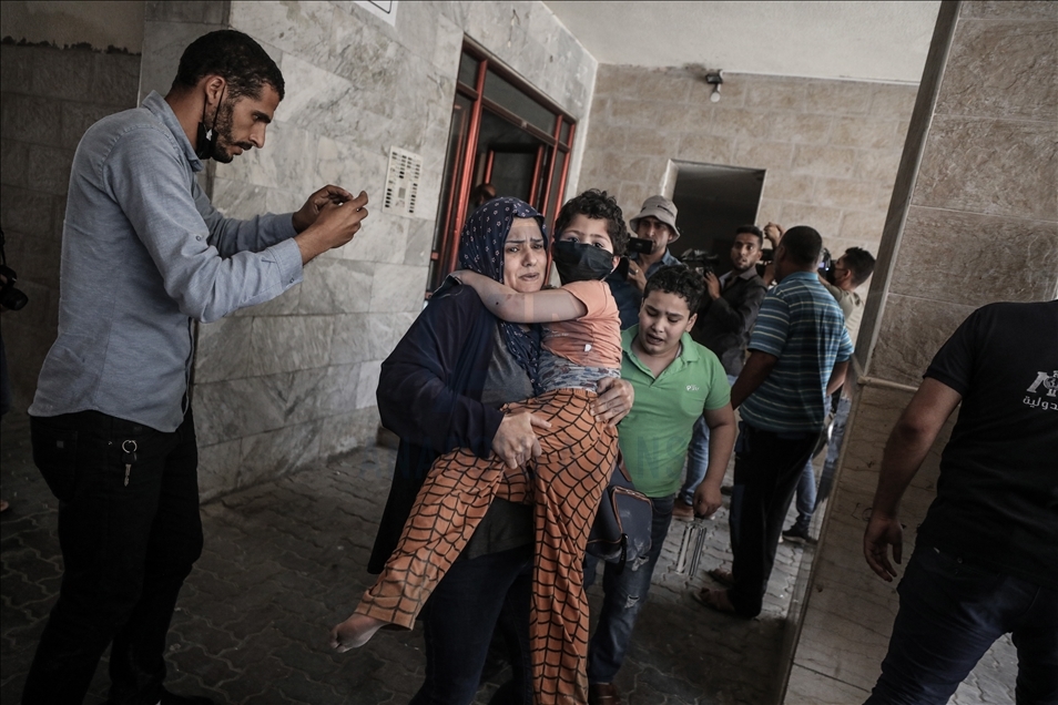 Israël bombarde nombreux endroits à Gaza sous blocus