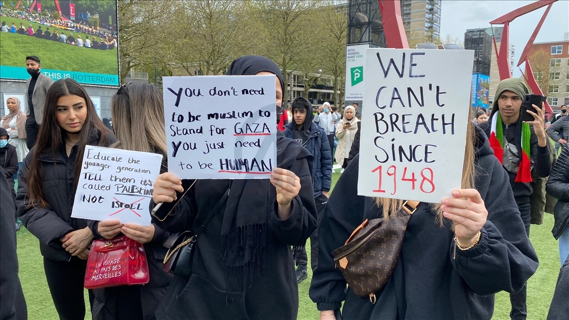 Hollanda'da İsrail’in Filistinlilere yönelik saldırıları protesto edildi