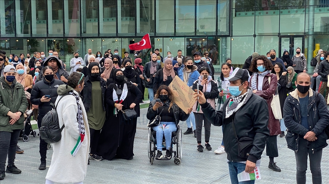 Hollanda'da İsrail’in Filistinlilere yönelik saldırıları protesto edildi