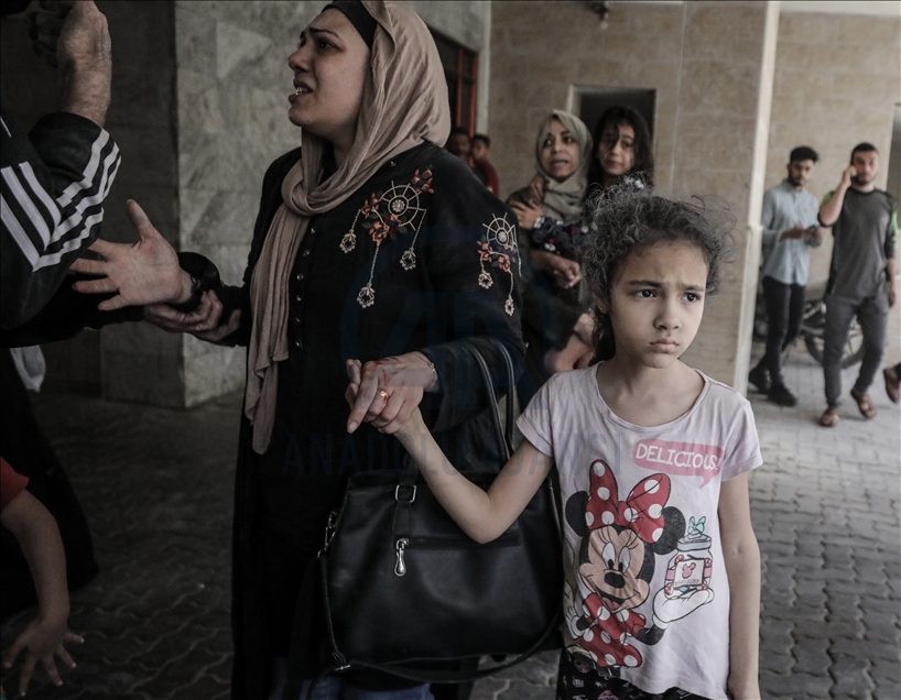 Israël bombarde nombreux endroits à Gaza sous blocus