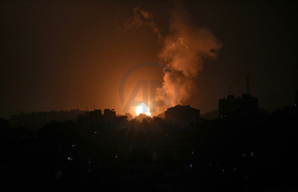 Airstrikes from Israel to Gaza Strip