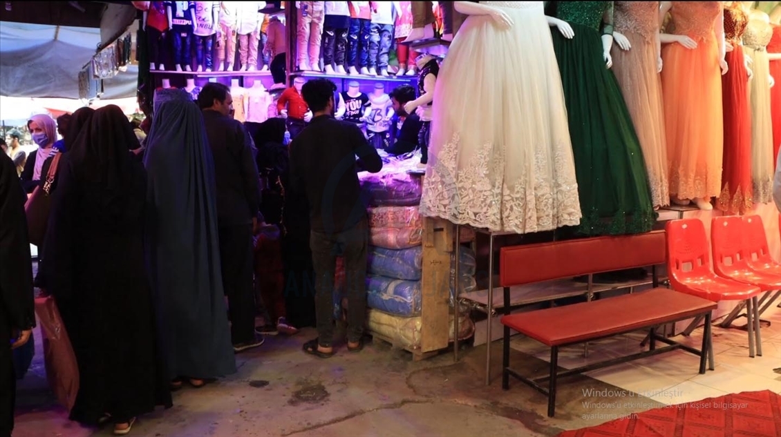 مردم افغانستان در سایه ناامنی آماده استقبال از عید فطر می‌شوند