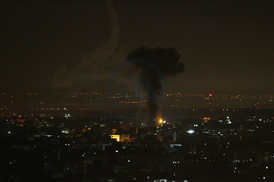 Israel Resumes Airstrikes On Gaza Strip Anadolu Agency