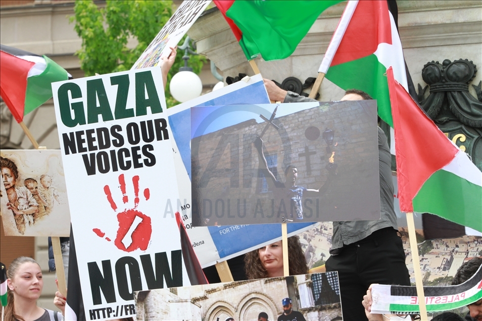 Protest in Serbia against Israeli forces' attacks in Al-Aqsa Mosque and Gaza Strip