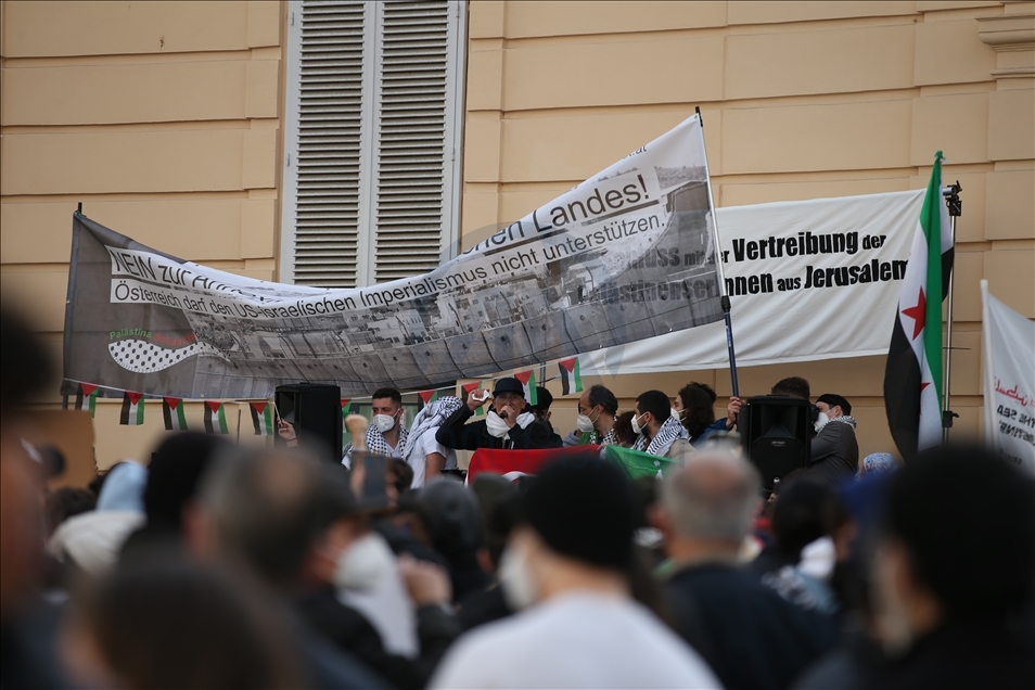 Avusturya’da İsrail’in Filistin’e yönelik saldırıları protesto edildi