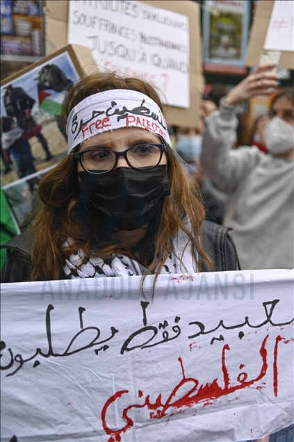 rally to "Protect the Palestinians of Jerusalem" evacuated by the police, at the Invalides in Paris on 12, May 2021
