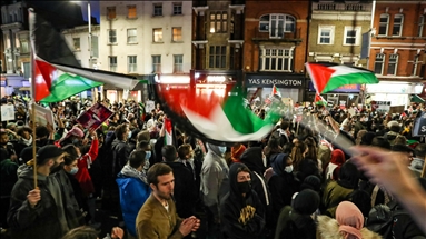 İsrail'in Gazze ve Mescid-i Aksa'ya saldırıları Londra'da protesto edildi