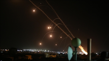 İsrail Gazze’ye yeni saldırı düzenledi, Hamas Tel Aviv’e 130 roket attı