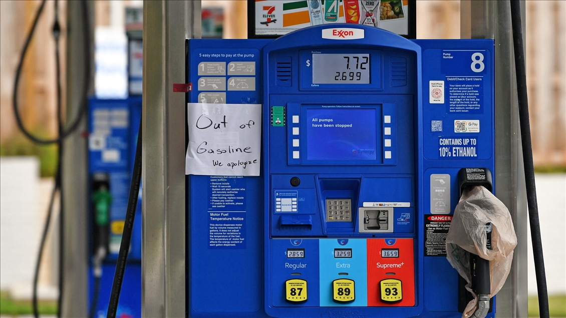 ABD'de kapatılan petrol boru hattı, güneydoğu eyaletlerinde benzin sıkıntısına neden oldu