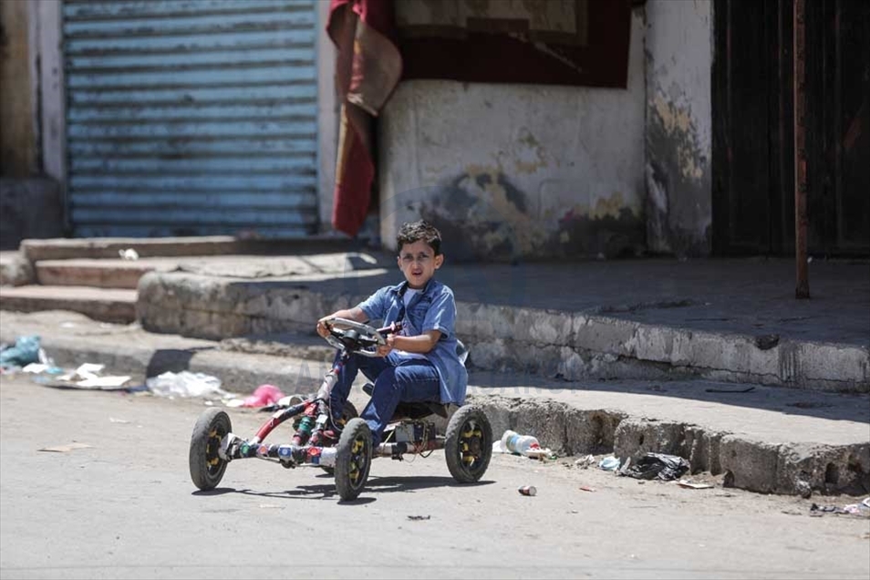 غزة... العدوان الإسرائيلي يلغي مظاهر العيد