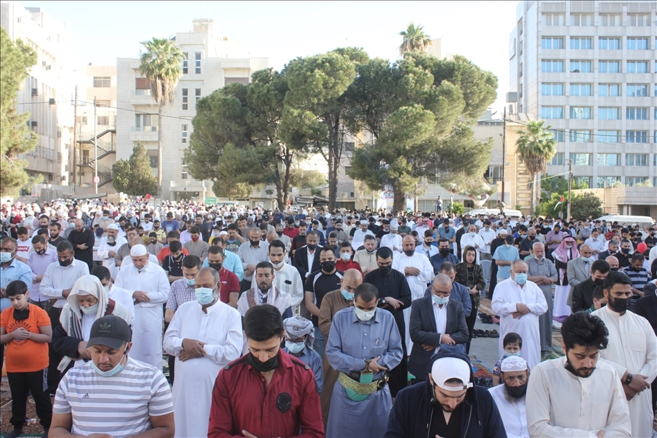 "عيدنا نصرة للأقصى".. رسالة من الأردن إلى فلسطين