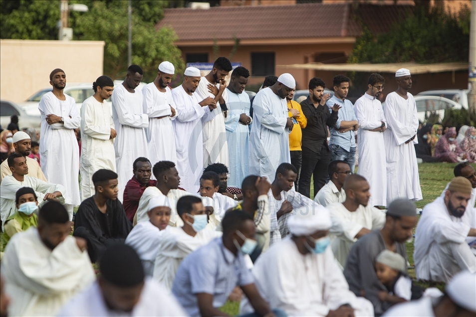 صلاة عيد الفطر من السودان