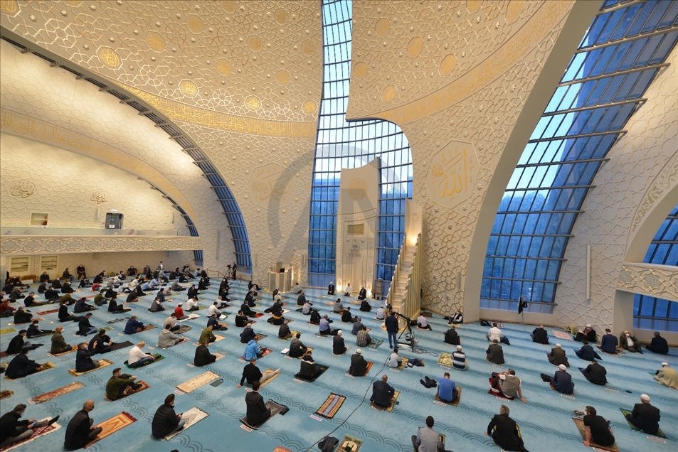 Eid al-Fitr prayer in Germany