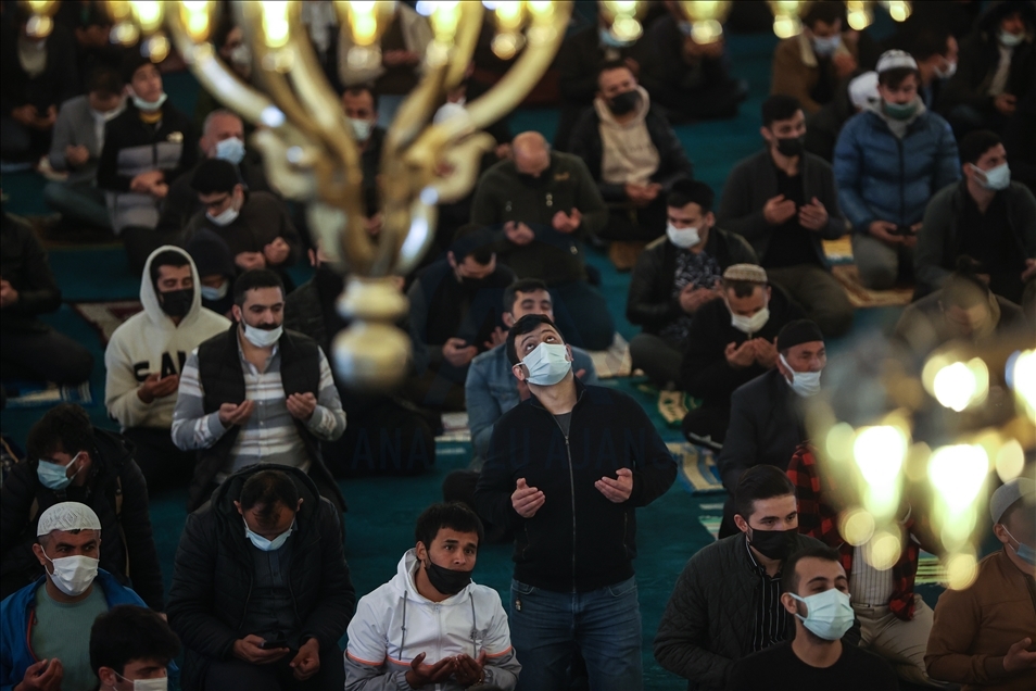 Salat Idul Fitri pertama di Masjid Agung Hagia Sophia setelah 87 tahun
