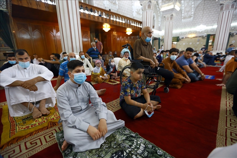 Eid al-Fitr prayer amid coronavirus pandemic in Indonesia