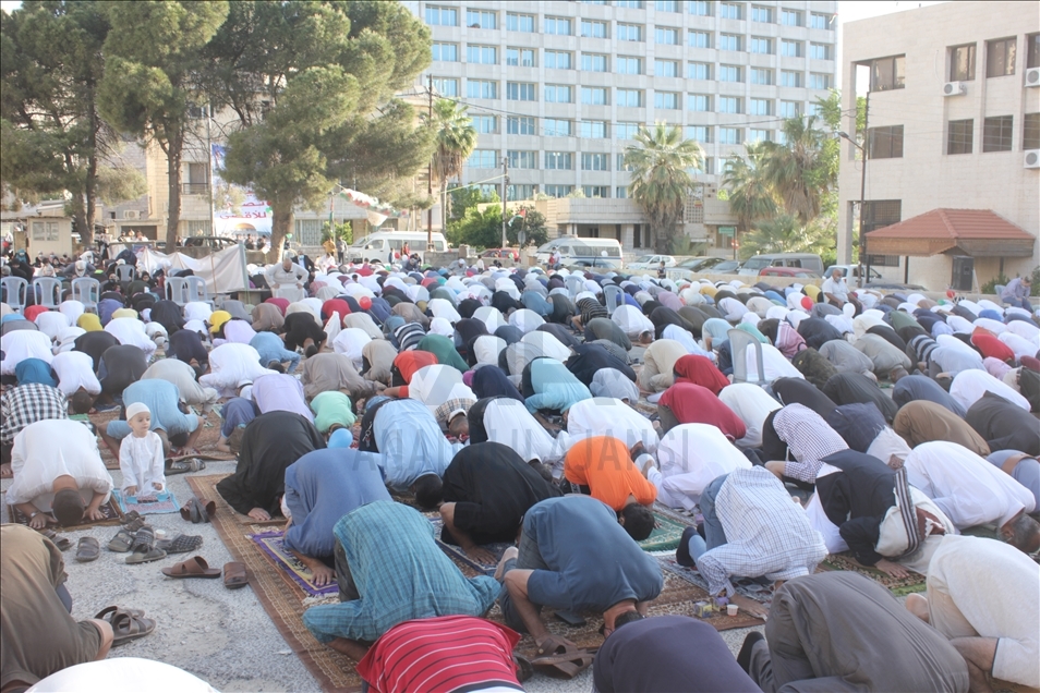 "عيدنا نصرة للأقصى".. رسالة من الأردن إلى فلسطين