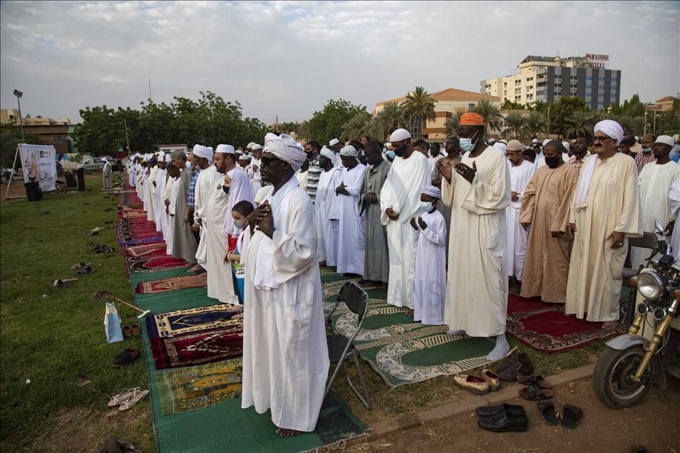 Eid al-Fitr prayer in Sudan