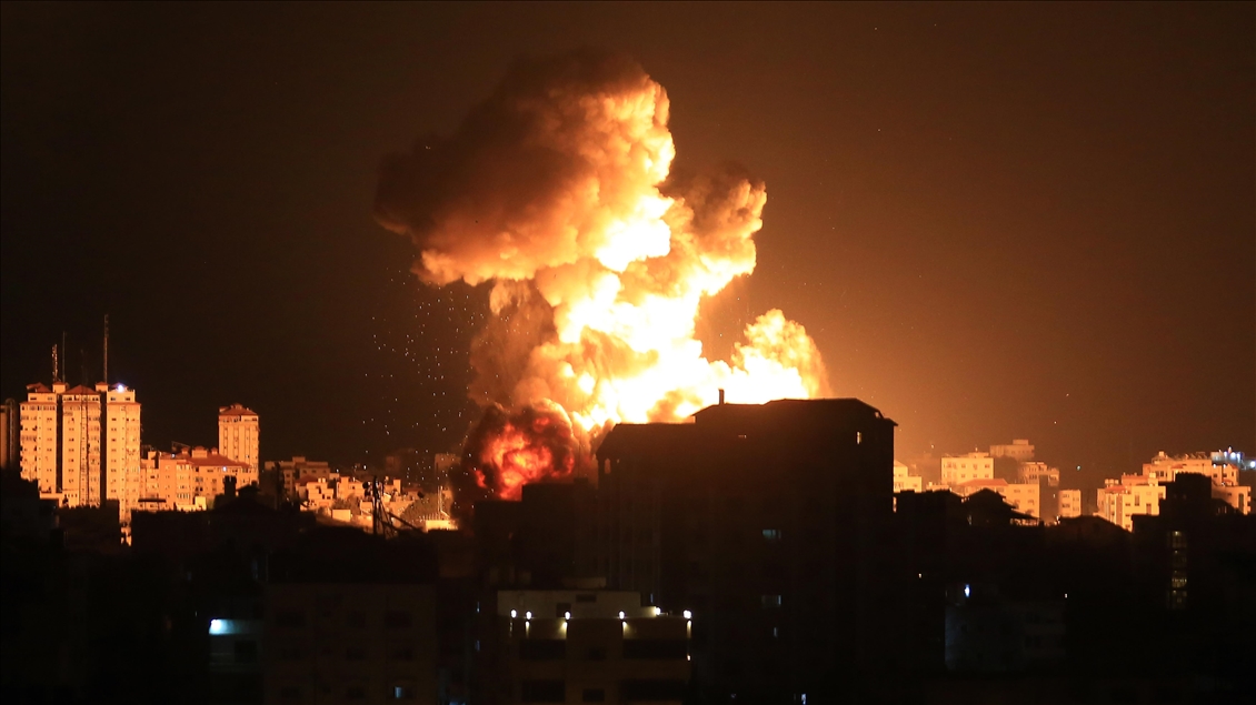 İsrail'in Gazze'ye hava saldırıları sürüyor