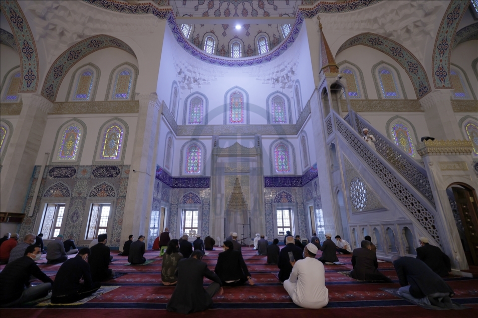 Ankara'da Bayram namazı kılındı