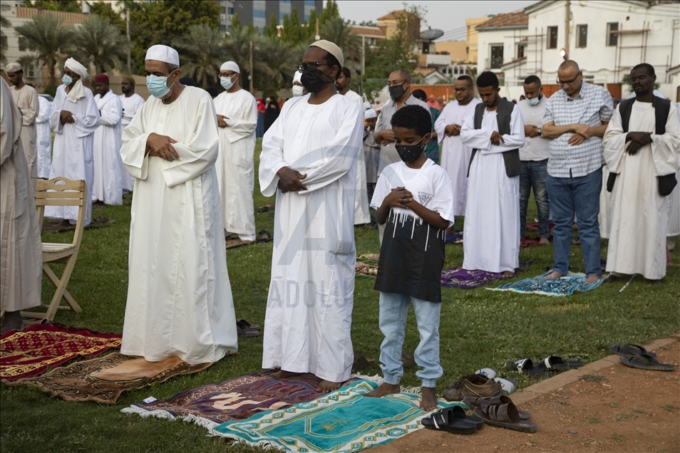 Eid al-Fitr prayer in Sudan