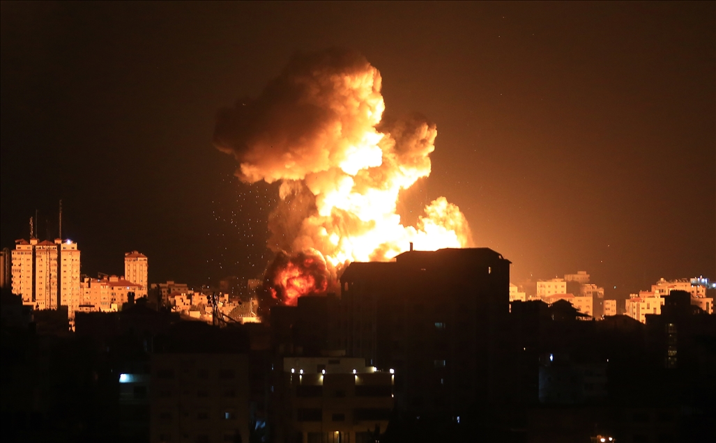 İsrail'in Gazze'ye hava saldırıları sürüyor