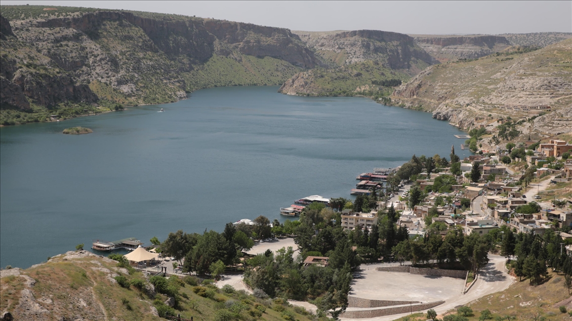 Sakin şehir Halfeti'nin taş konakları turizme kazandırılıyor