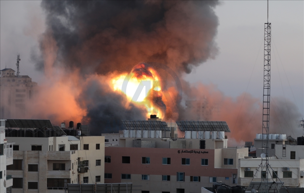 İsrail'in Gazze'ye hava saldırıları sürüyor