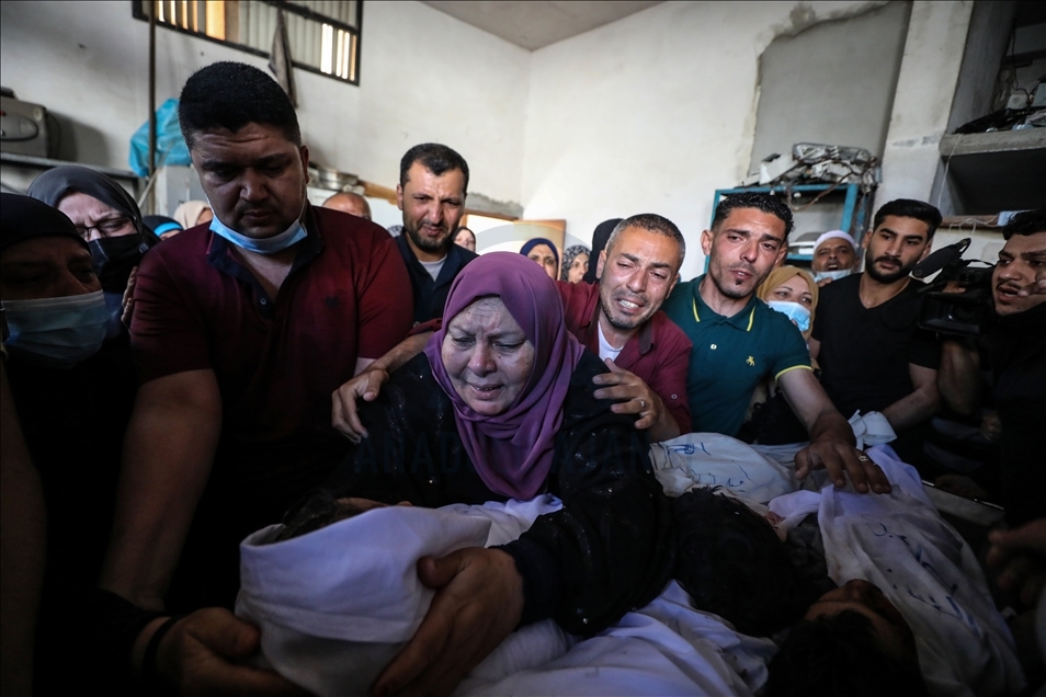 İsrail aralarında hamile bir kadının olduğu 6 kişilik ailenin tüm fertlerini öldürdü