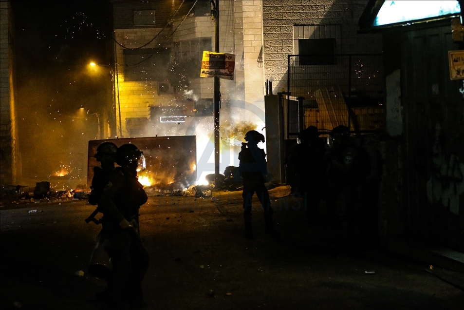 İsrail güçleri Doğu Kudüs'te gösteri düzenleyen Filistinlilere müdahale etti
