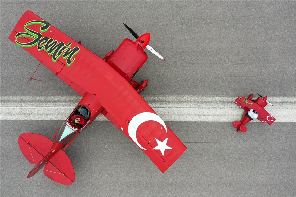 Türk kadınının göklerdeki temsilcisi "anne" olduktan sonra daha temkinli uçuyor
