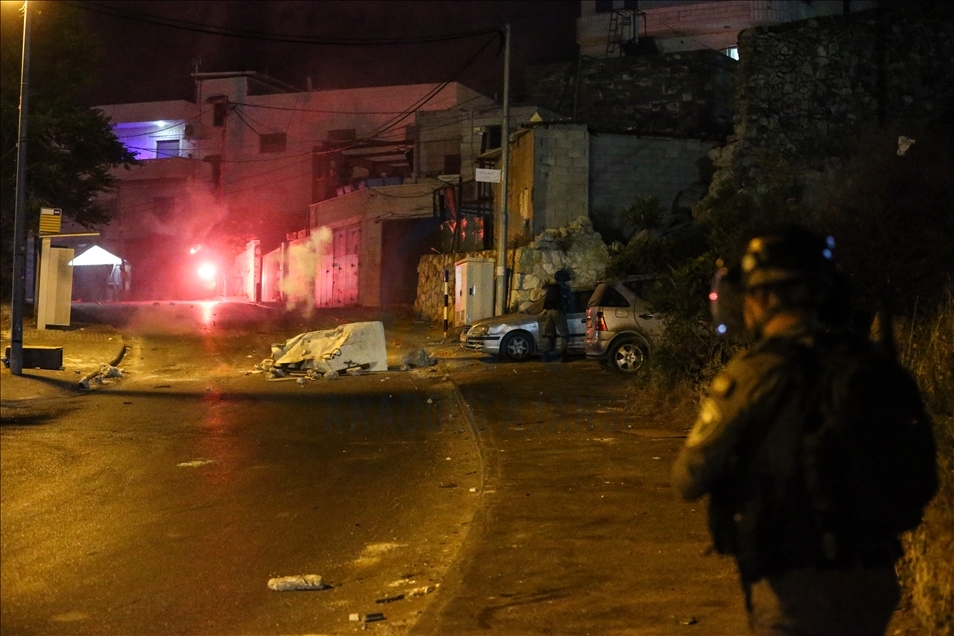 İsrail güçleri Doğu Kudüs'te gösteri düzenleyen Filistinlilere müdahale etti