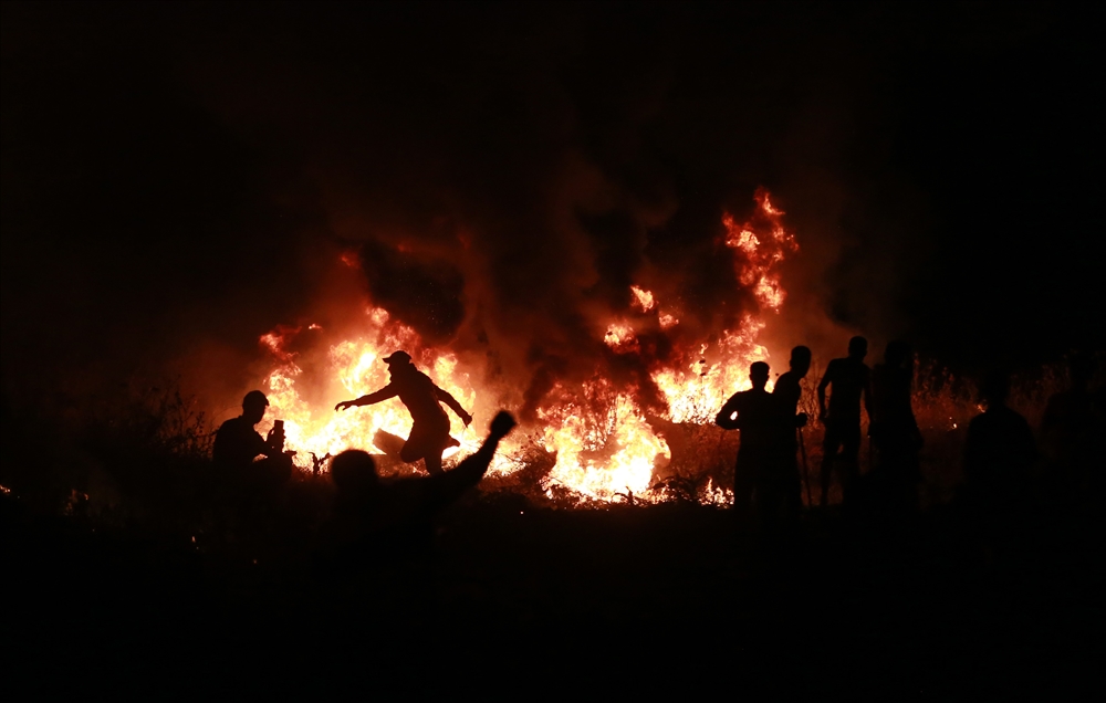 İsrail'in Kudüs'teki Filistinlilere yönelik saldırıları Gazze'de protesto edildi