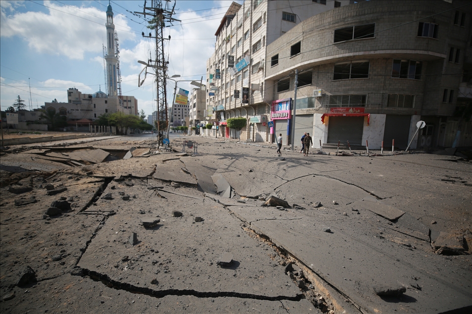 Gazze Şeridi Ramazan Bayramı'na İsrail'in saldırıları gölgesinde girdi