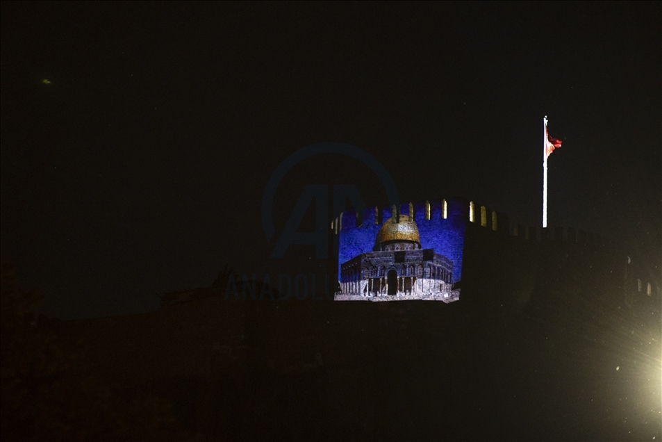 Ankara Castle illuminated in support of Palestinians