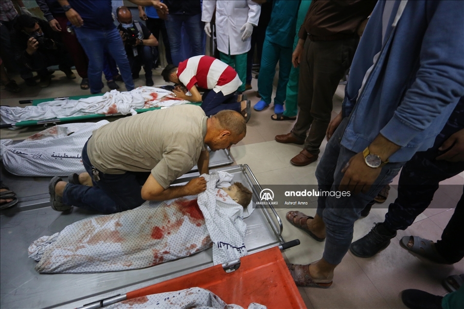 İsrail ordusunun abluka altındaki Gazze'ye düzenlediği saldırıda 7 kişi daha şehit oldu