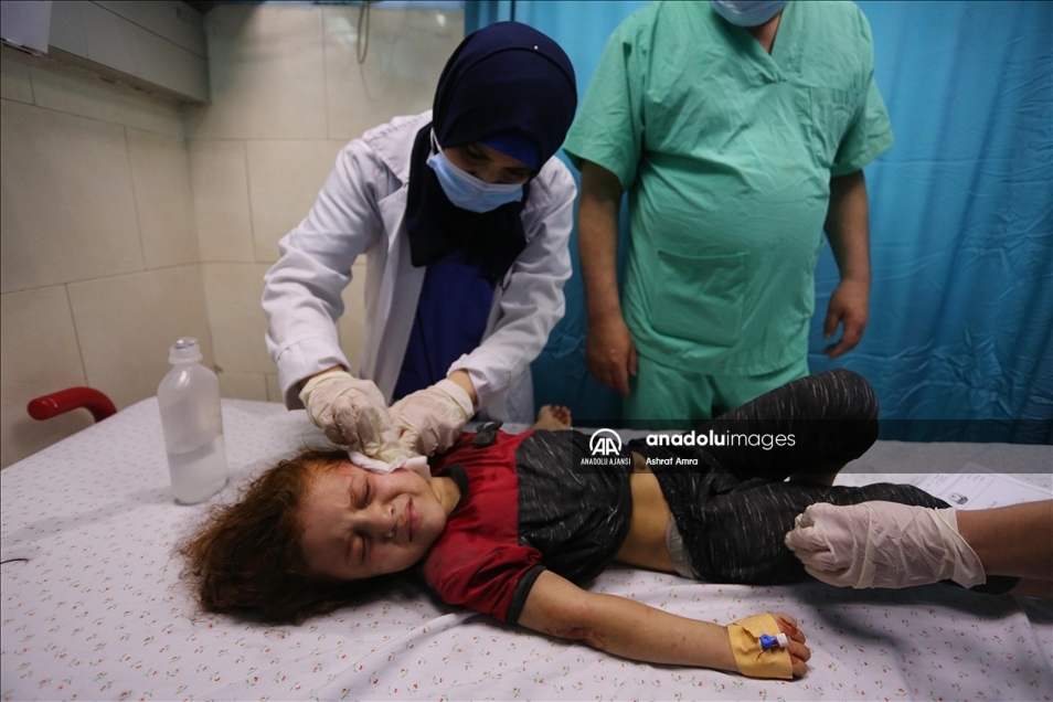 İsrail ordusunun abluka altındaki Gazze'ye düzenlediği saldırıda 7 kişi daha şehit oldu