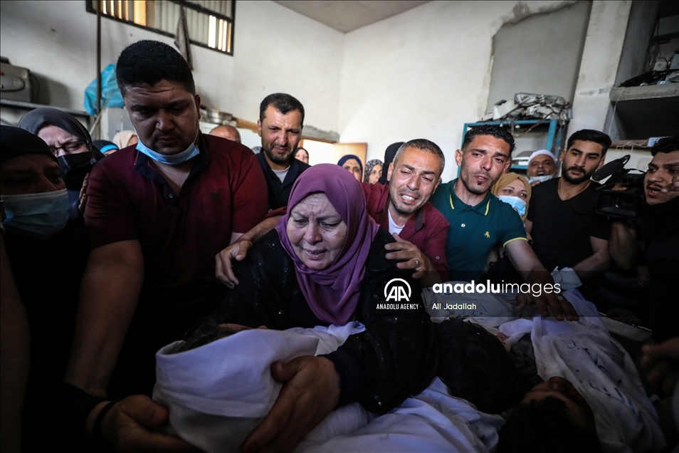 Israel kills all members of family of 6, including a pregnant woman