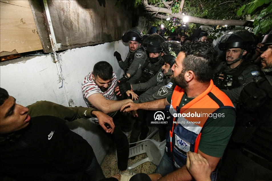 Israeli police raid Palestinian family's home
