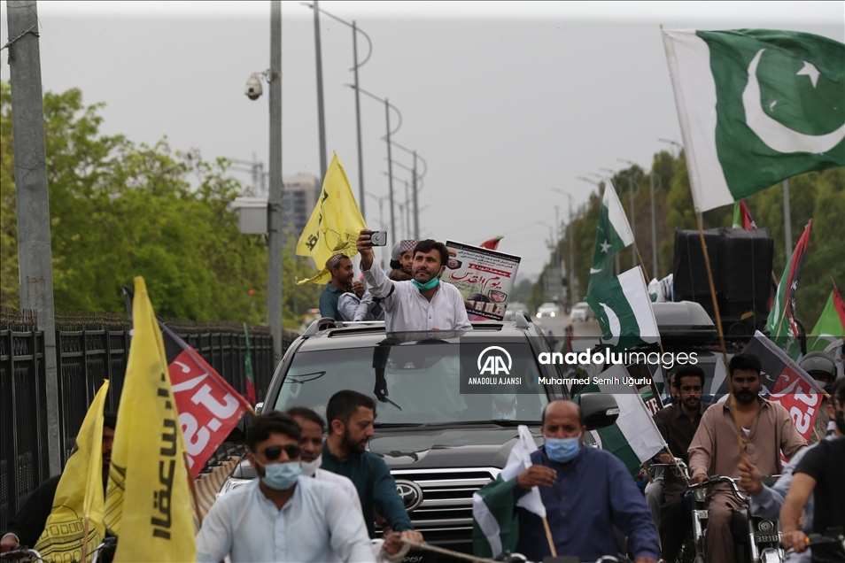 Pakistan’da İsrail saldırganlığına karşı protesto
