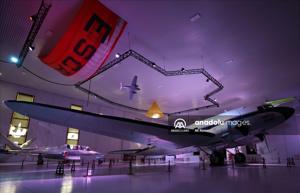Eskişehir'de film yıldızı uçakların da sergilendiği müzenin filosu genişliyor